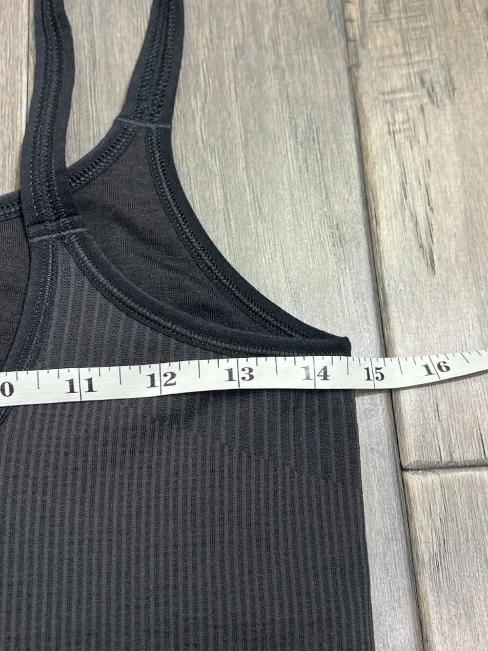 Lululemon Ebb to Street Scoop-Neck Cropped Tank Top Light Support, B/C Cup Black